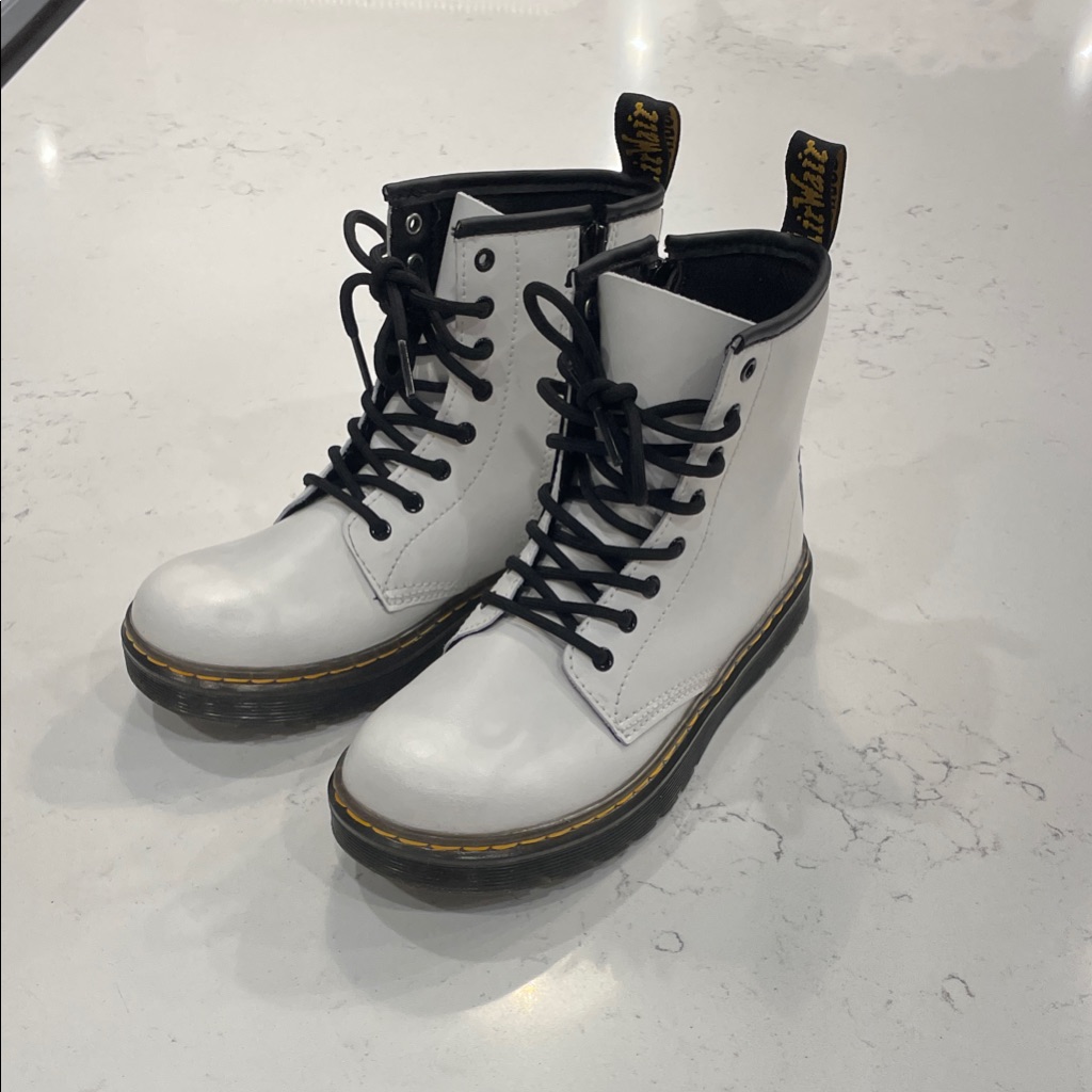 Dr. Martens White Leather Combat Boots Size Us 3/ Uk 2
